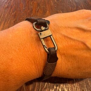 ANTHROPOLOGIE Caputo & Co lobster clasp leather bracelet